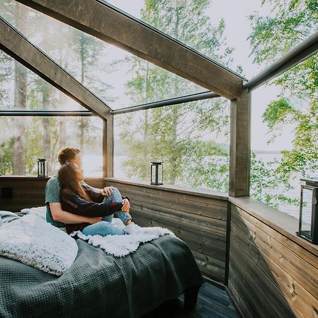 Revontuli Resort Glass Igloos Hankasalmi Esterno foto
